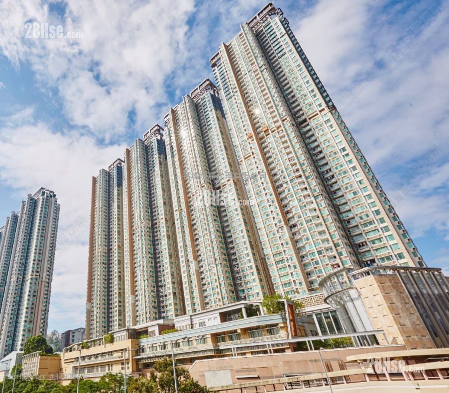 Festival City Sell 3 Bedrooms , 2 Bathrooms 742 ft²