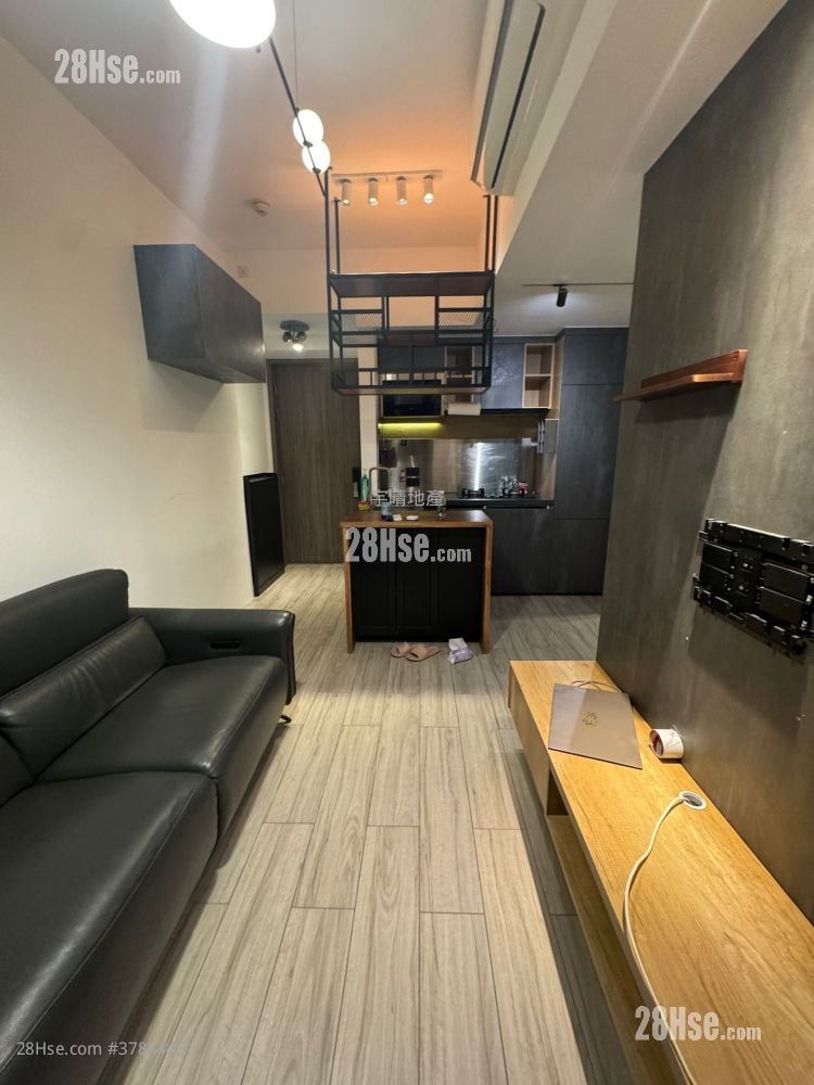 Park One Rental 2 Bedrooms , 1 Bathroom 365 ft²