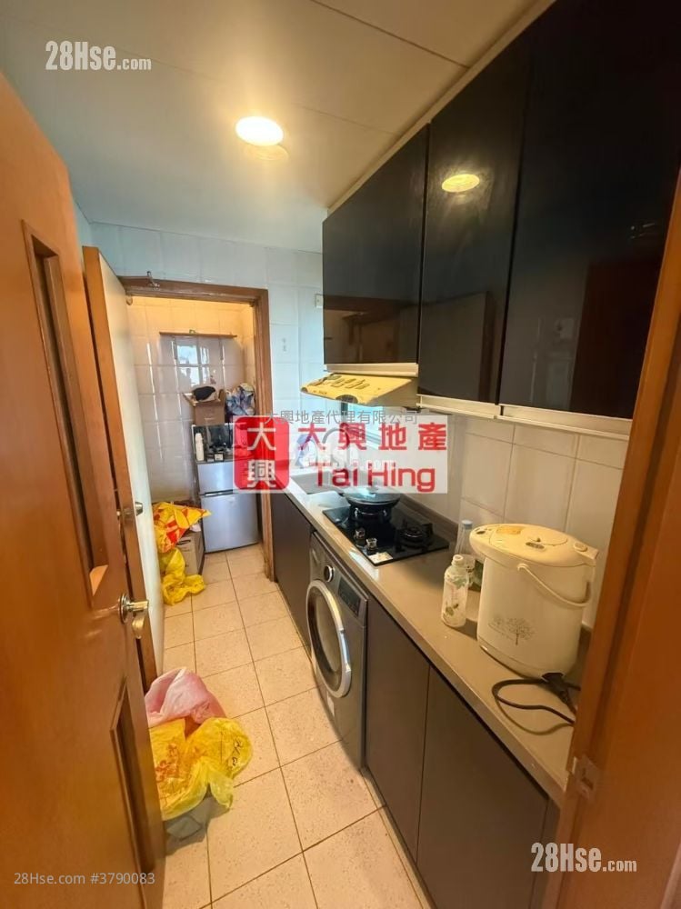 Yau On Court Sell 2 Bedrooms , 1 Bathroom 318 ft²