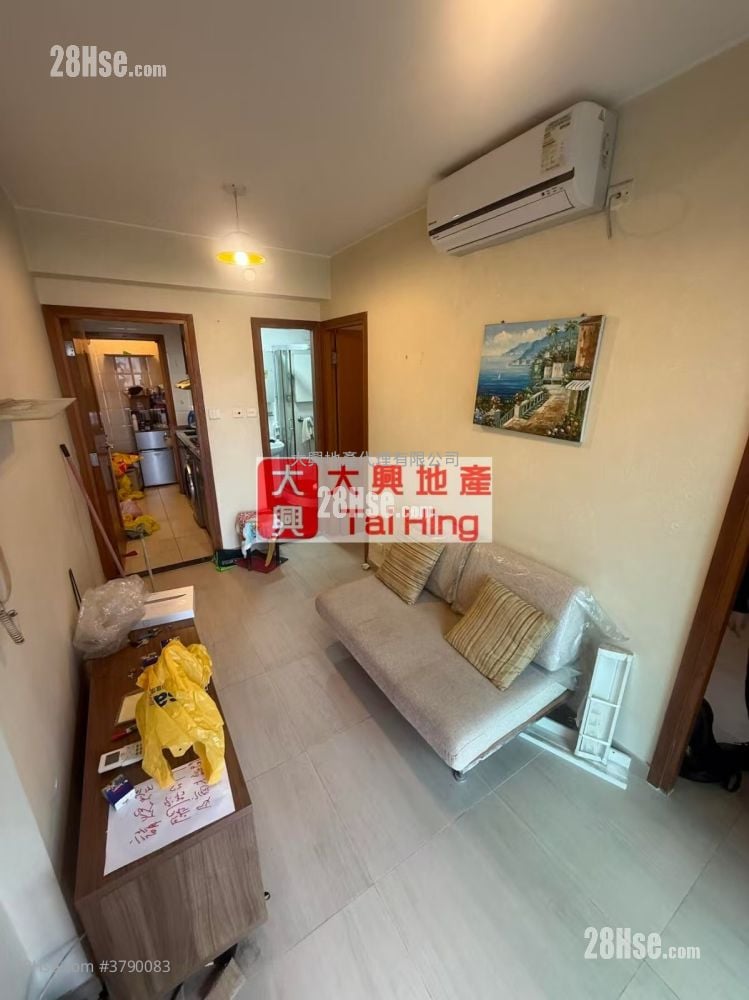 Yau On Court Sell 2 Bedrooms , 1 Bathroom 318 ft²