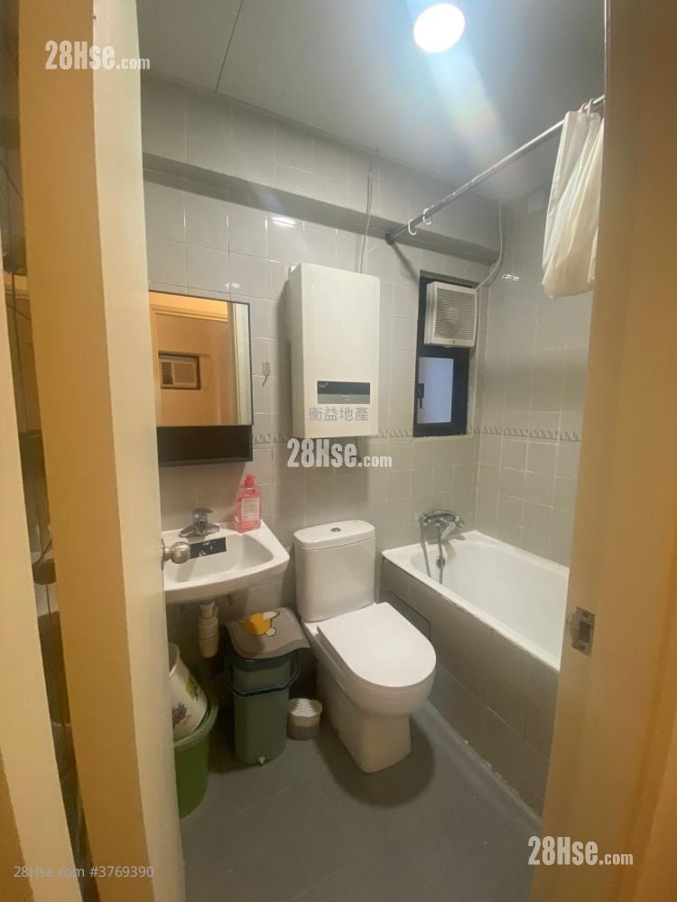 Shaukeiwan Plaza Rental 2 Bedrooms , 1 Bathroom 344 ft²