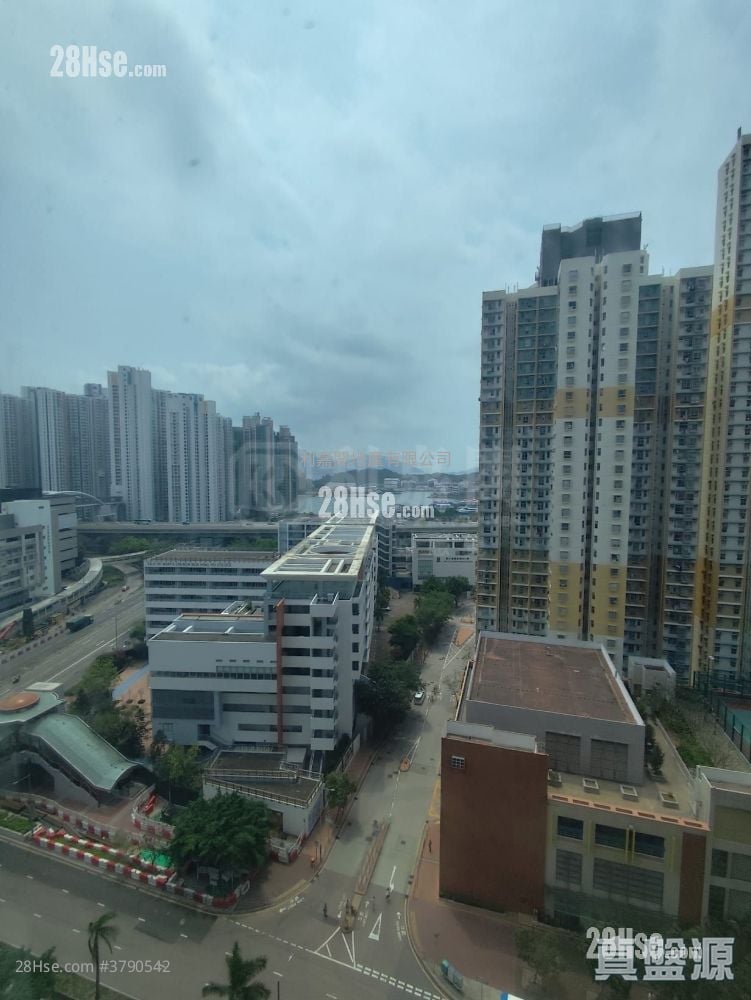 Aquamarine Sell 2 Bedrooms 502 ft²