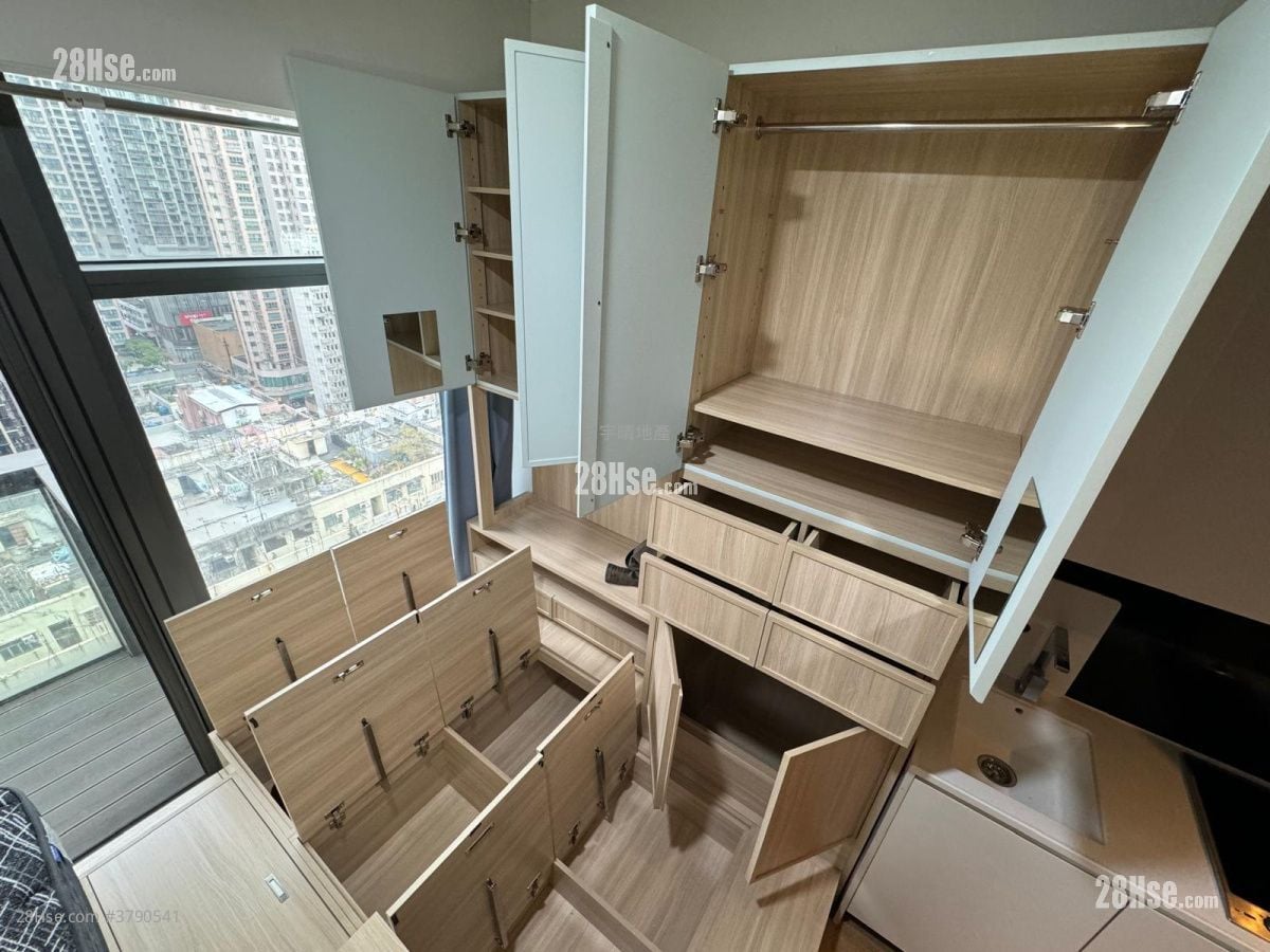 High One Rental Studio , 1 Bathroom 193 ft²