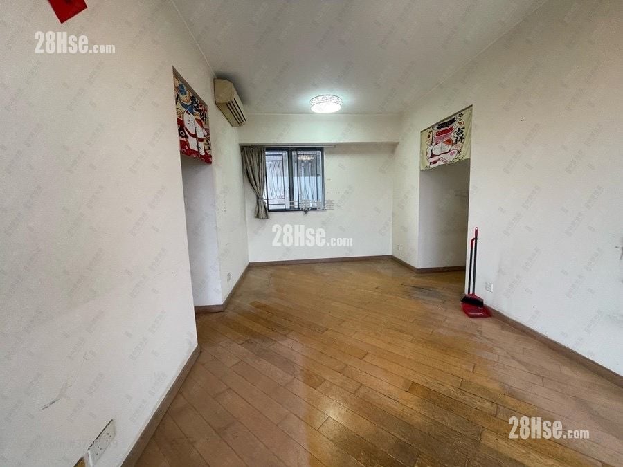 翘翠峰 租盘 822 平方尺