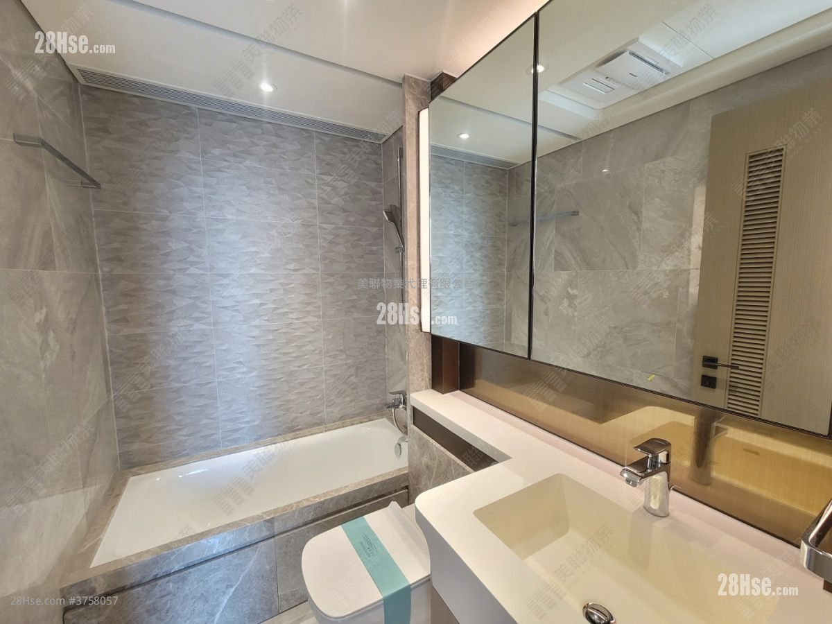 蔚藍東岸 售盤 2 房 , 1 浴室 450 平方呎