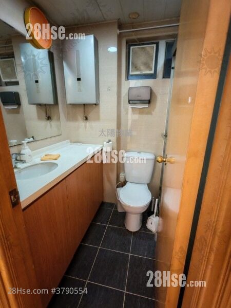 Whampoa Garden Sell 2 Bedrooms 388 ft²