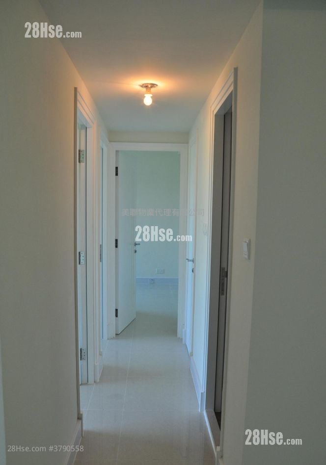 Le Prime Of Le Prestige Sell 3 Bedrooms , 2 Bathrooms 730 ft²