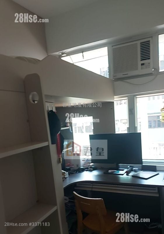 Wang Tak House Sell 2 Bedrooms , 1 Bathroom 312 ft²