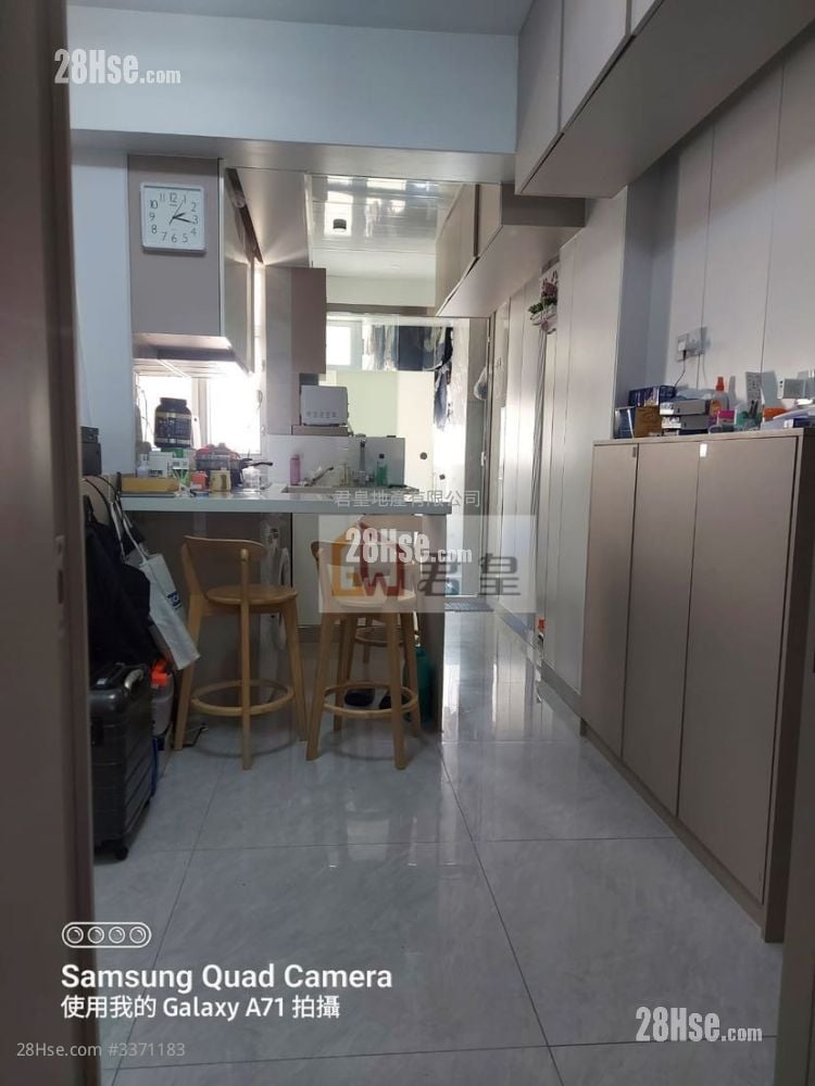 Wang Tak House Sell 2 Bedrooms , 1 Bathroom 312 ft²
