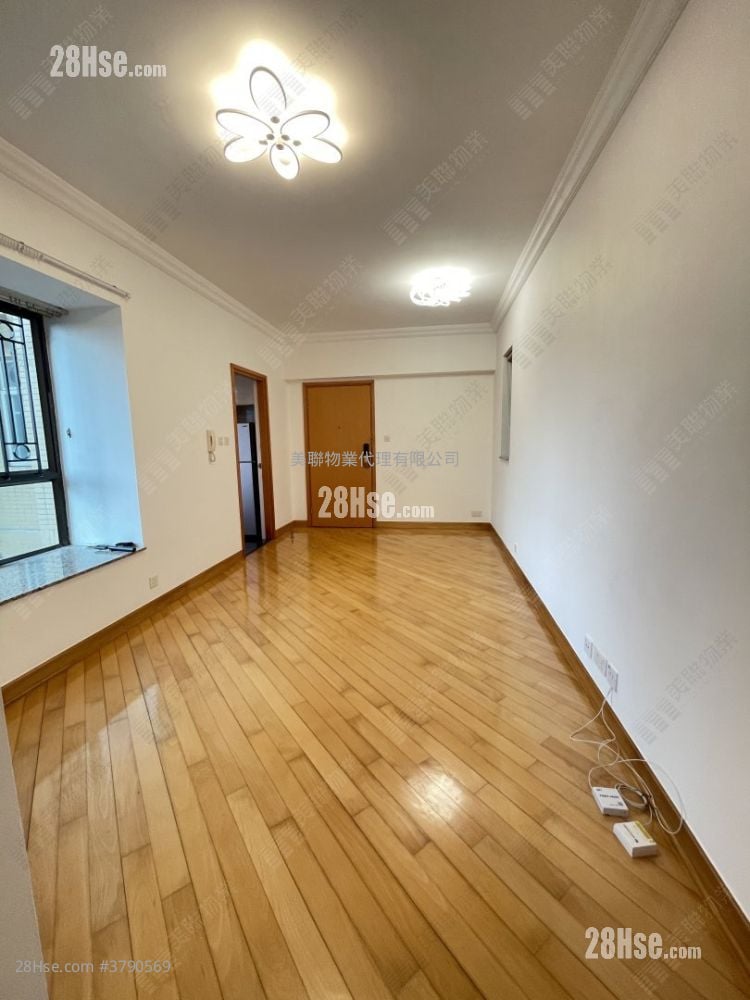 Liberte Sell 2 Bedrooms , 1 Bathroom 522 ft²