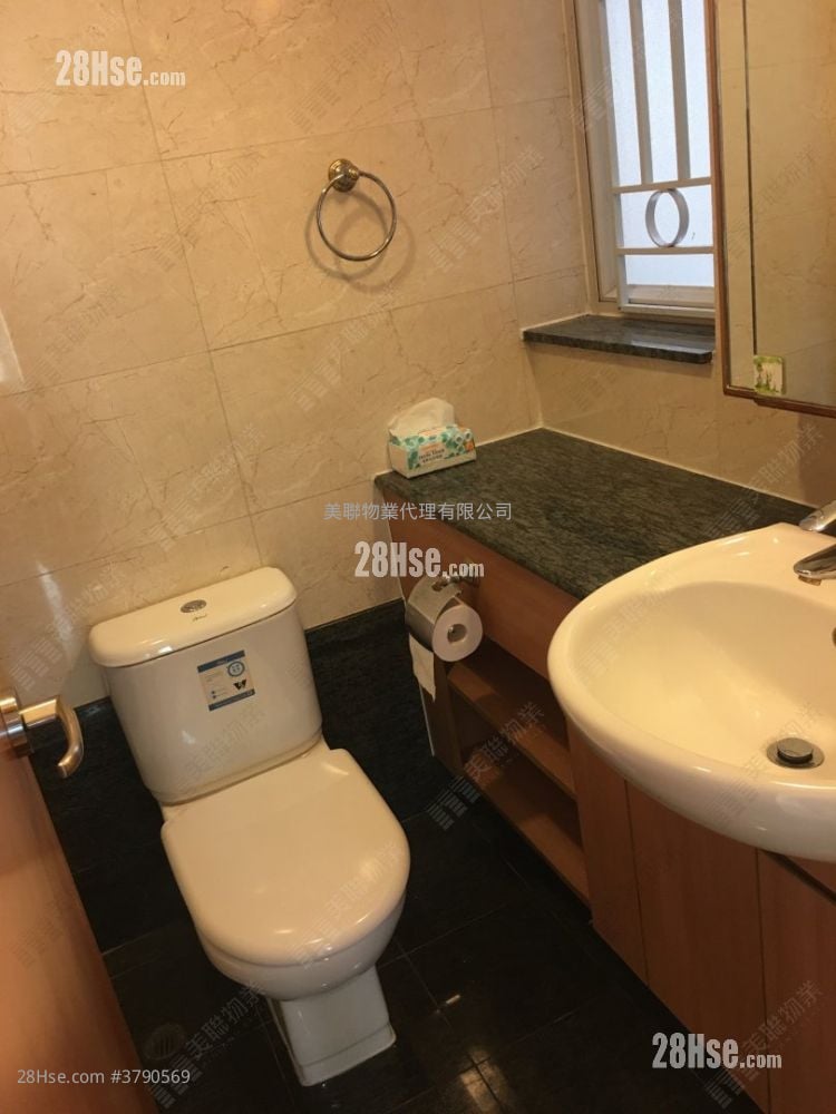 Liberte Sell 2 Bedrooms , 1 Bathroom 522 ft²