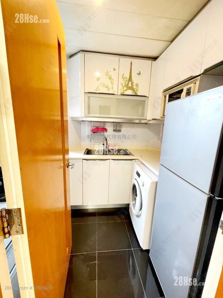 Liberte Sell 2 Bedrooms , 1 Bathroom 522 ft²