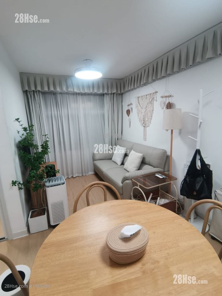 康田苑 售盘 2 房 , 1 浴室 400 平方尺