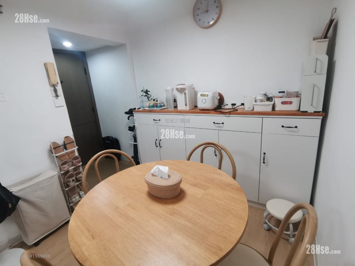 康田苑 售盘 2 房 , 1 浴室 400 平方尺