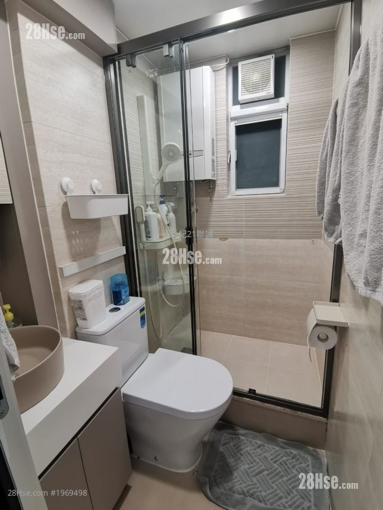 康田苑 售盘 2 房 , 1 浴室 400 平方尺