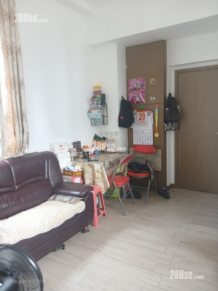 Astoria Crest Sell 1 Bedroom , 1 Bathroom 260 ft²