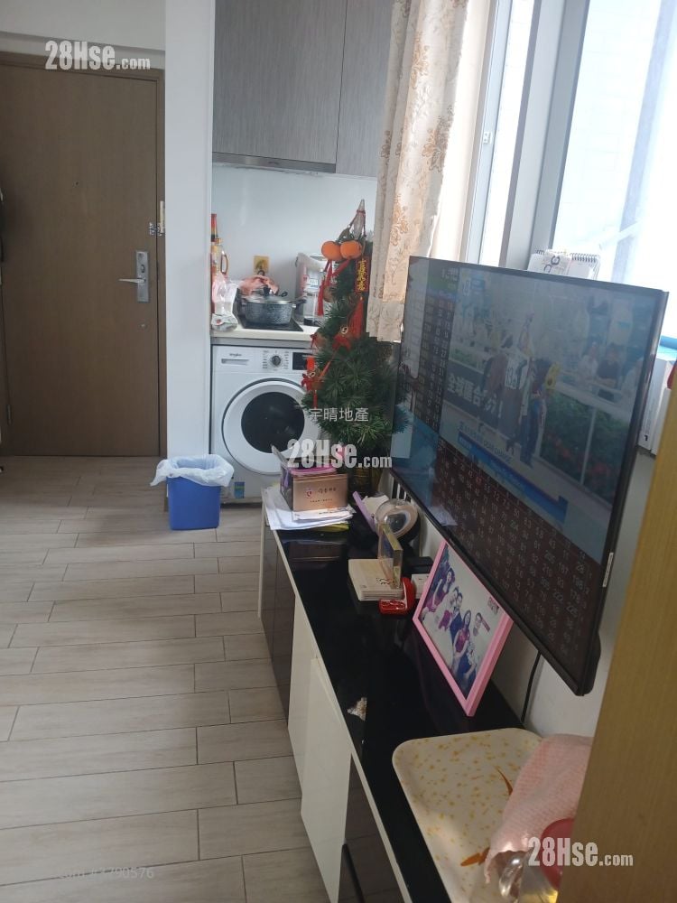 Astoria Crest Sell 1 Bedroom , 1 Bathroom 260 ft²