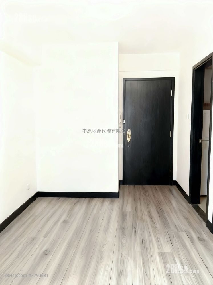 The Grandiose Sell 2 Bedrooms 438 ft²