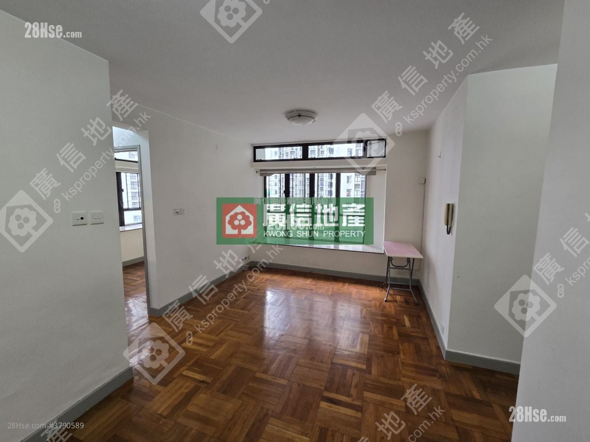 Prosperous Garden Rental 2 Bedrooms , 1 Bathroom 478 ft²