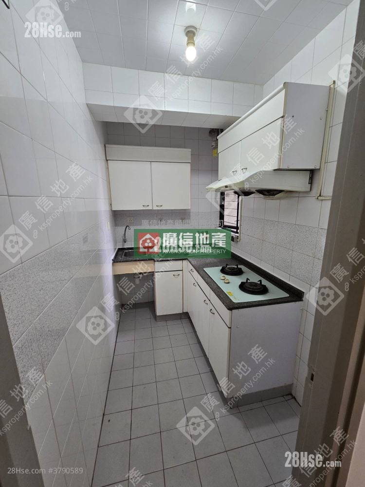 Prosperous Garden Rental 2 Bedrooms , 1 Bathroom 478 ft²