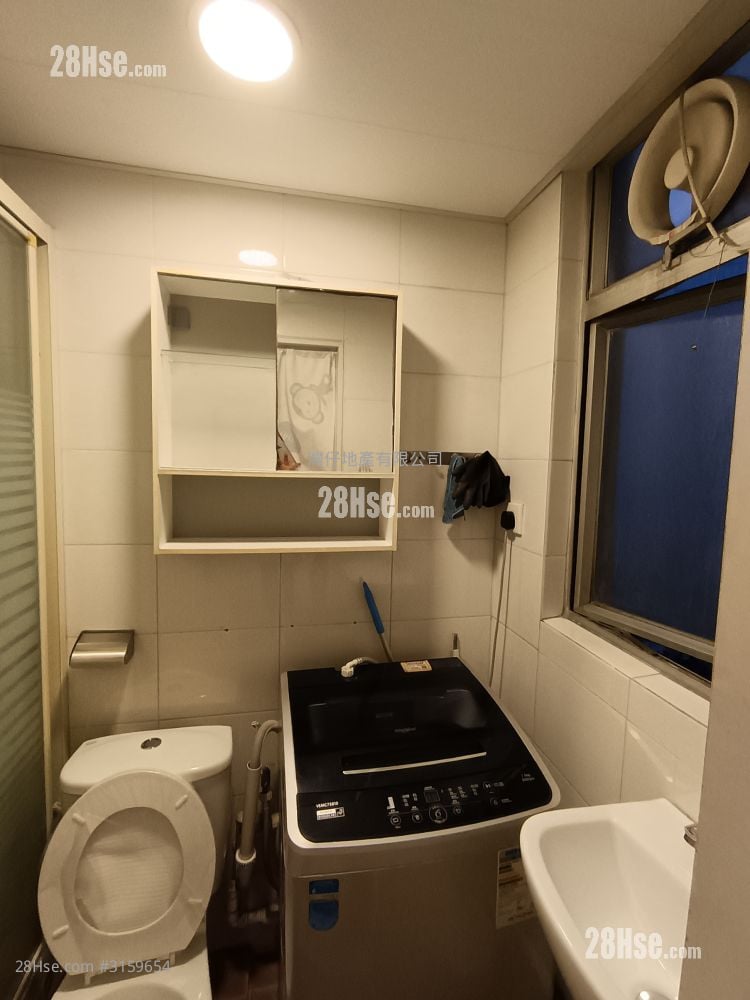 Eastman Court Rental Studio , 1 Bathroom 180 ft²