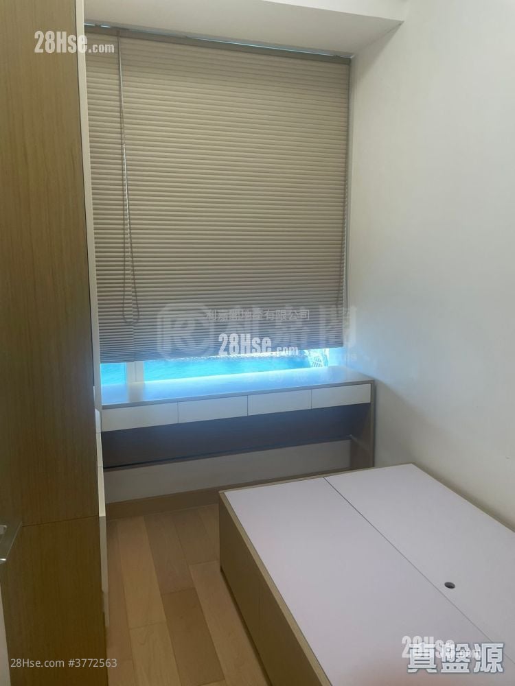 Monterey 售盘 3 房 , 1 浴室 684 平方尺