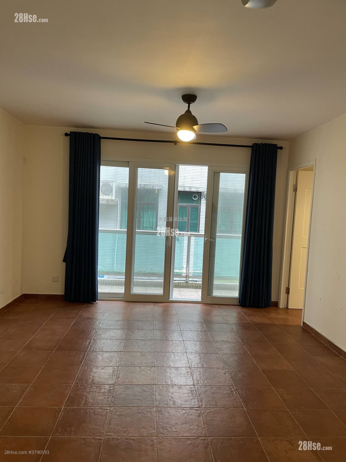 上洋村 租盘 3 房 , 1 浴室 700 平方尺