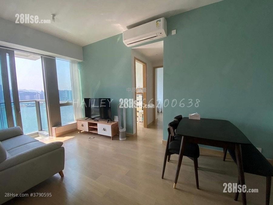 Marini Sell 2 Bedrooms 535 ft²