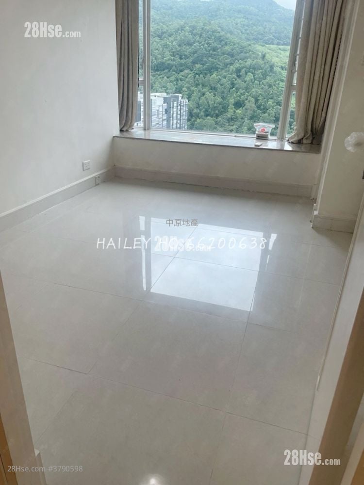 Le Prime Of Le Prestige Sell 4 Bedrooms 985 ft²