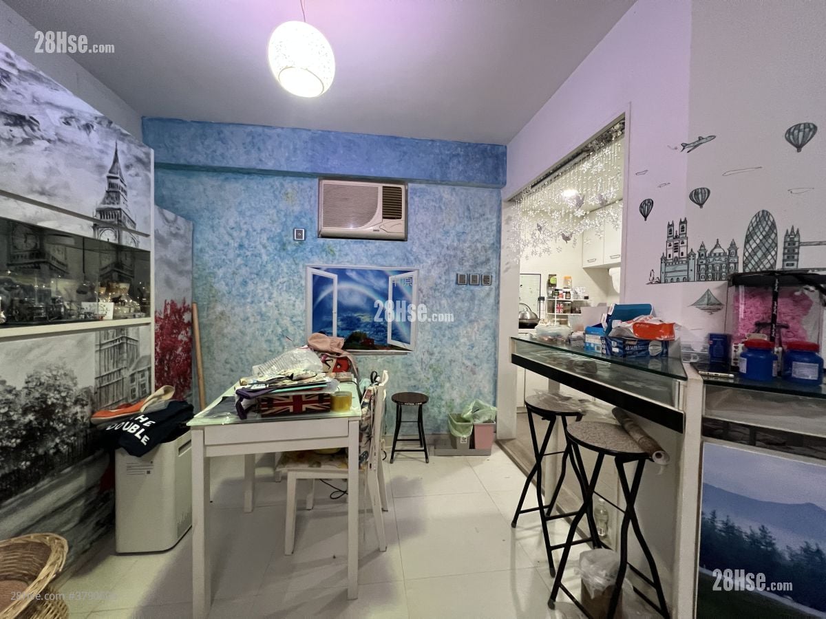 Laguna City Sell 2 Bedrooms , 2 Bathrooms 687 ft²