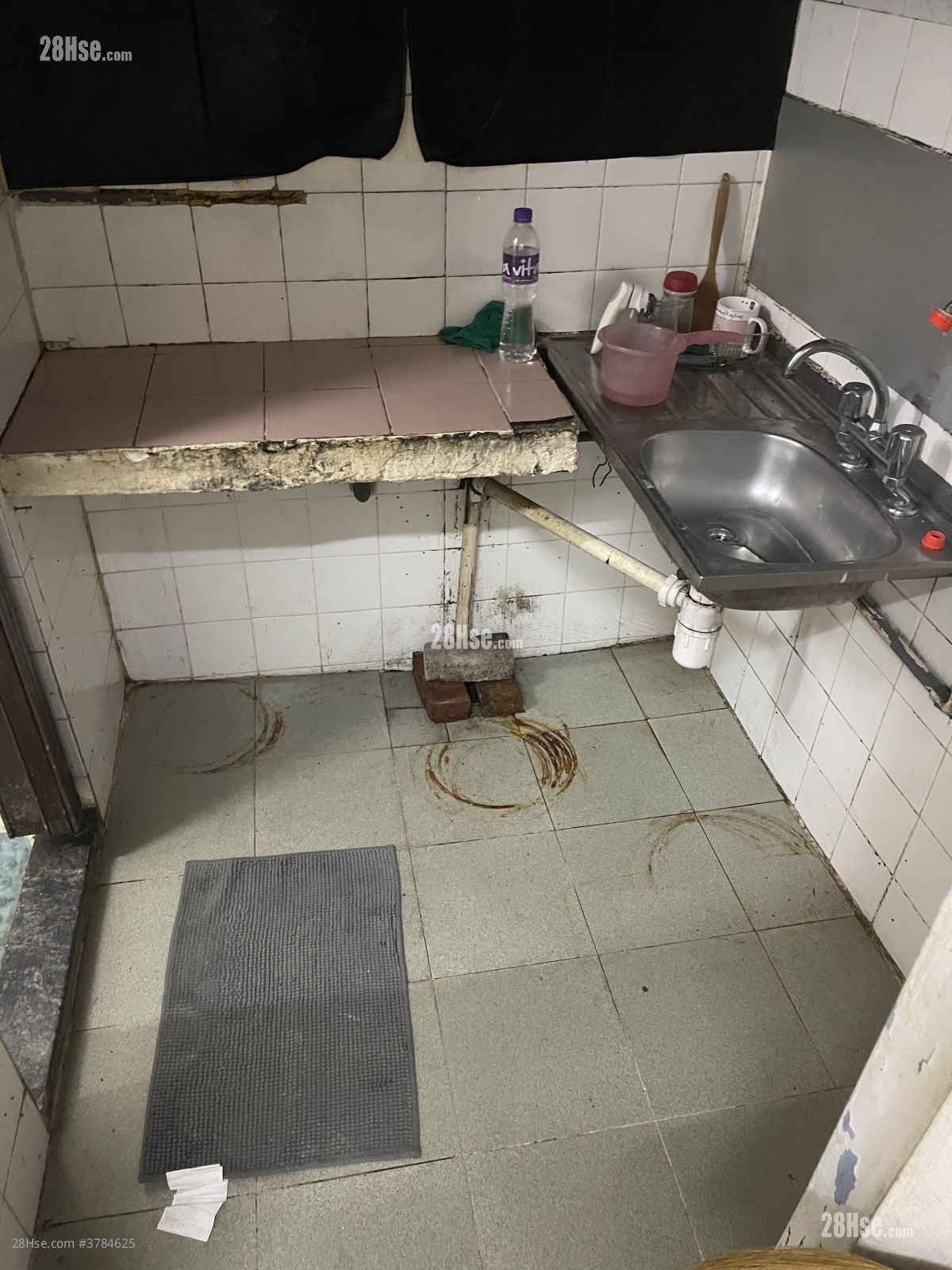 村屋 租盘 2 房 , 1 浴室 280 平方尺