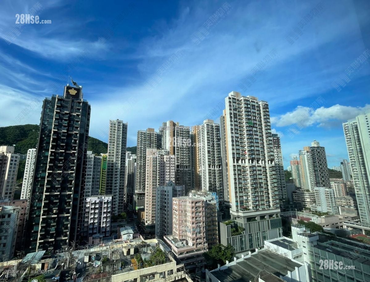 High One Sell 1 Bedroom , 1 Bathroom 316 ft²