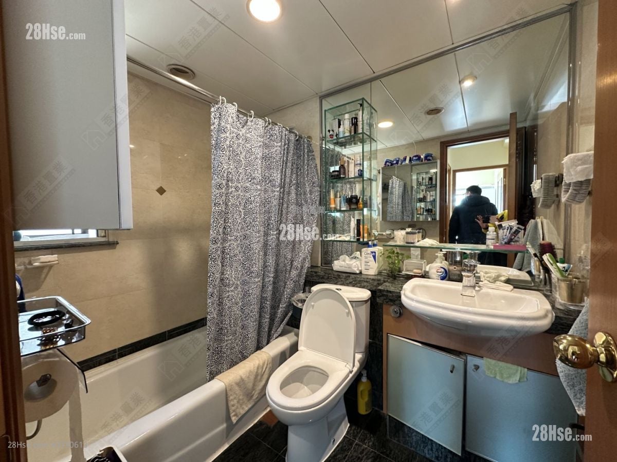 Park Island Sell 2 Bedrooms , 1 Bathroom 594 ft²