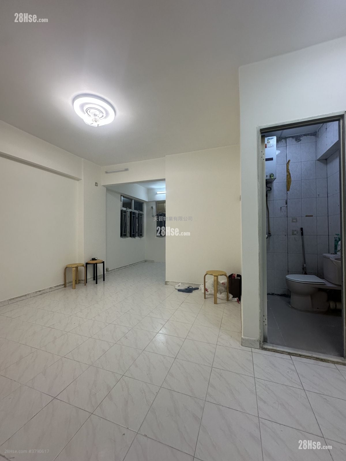 Po Teck Mansion Sell 2 Bedrooms , 1 Bathroom 366 ft²