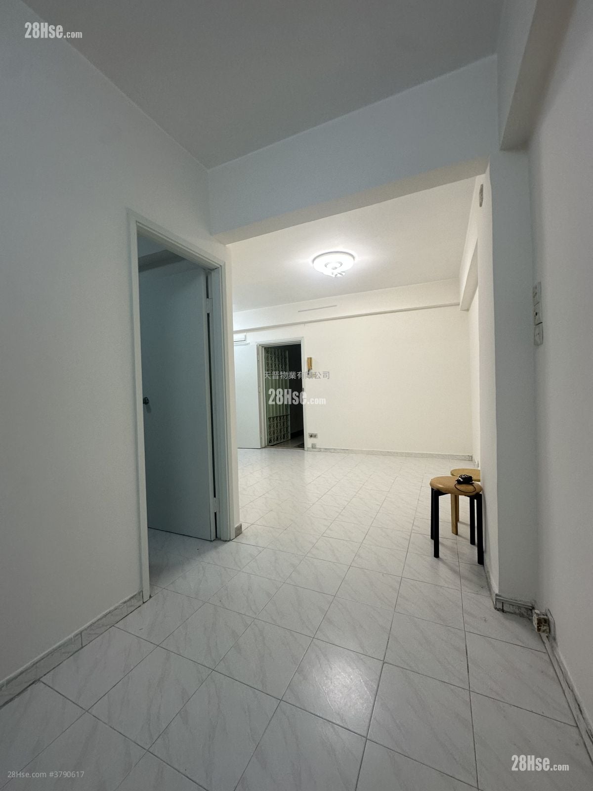 Po Teck Mansion Sell 2 Bedrooms , 1 Bathroom 366 ft²