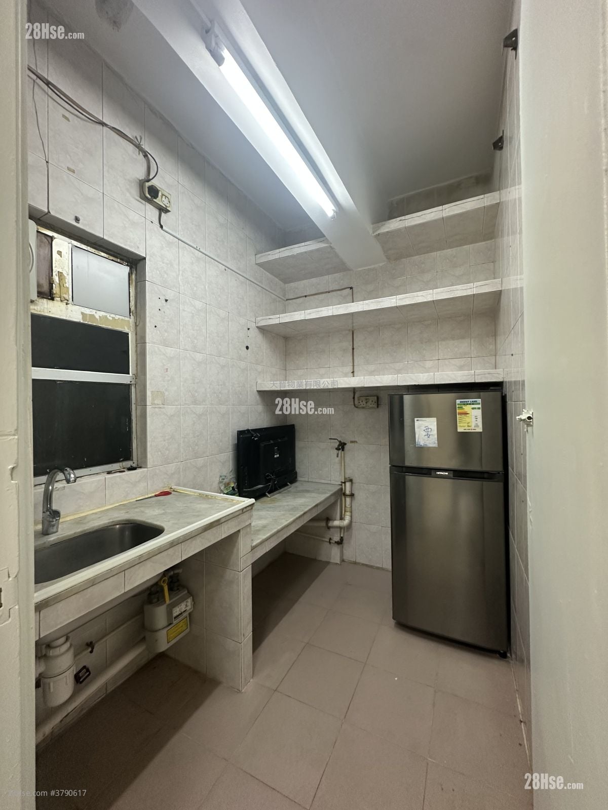 Po Teck Mansion Sell 2 Bedrooms , 1 Bathroom 366 ft²