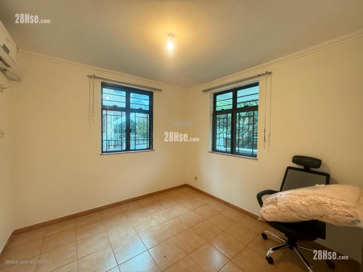 村屋 租盘 2 房 , 1 浴室