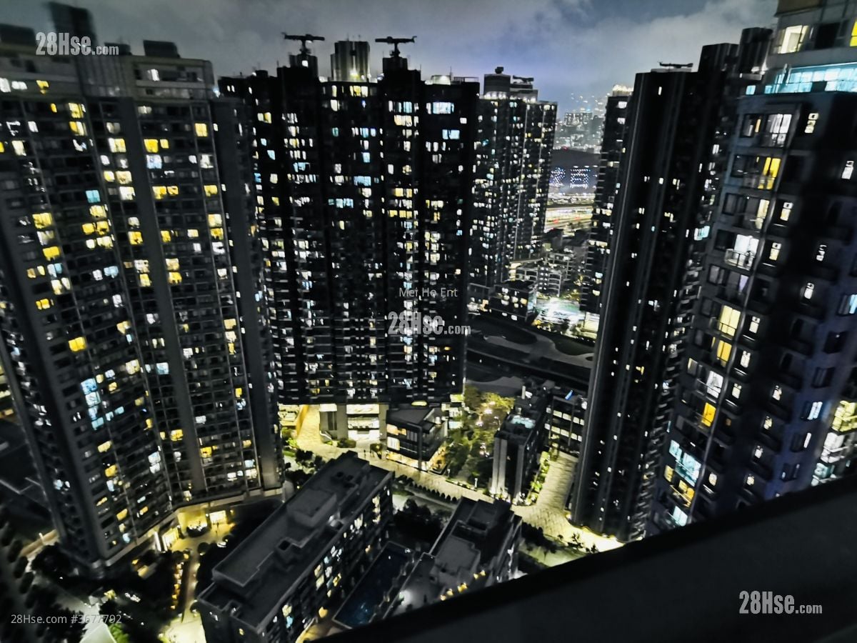 Victoria Skye Rental Studio , 1 Bathroom 266 ft²