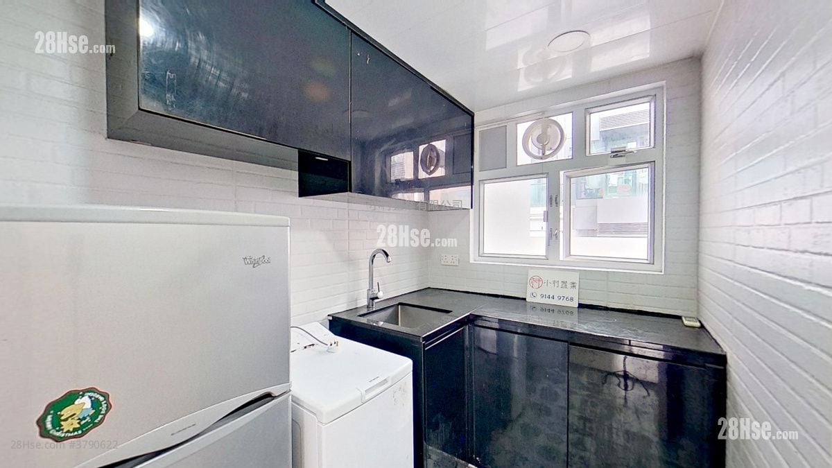 厨房: 西边街8-10号 租盘 2 房 , 1 浴室 425 平方尺