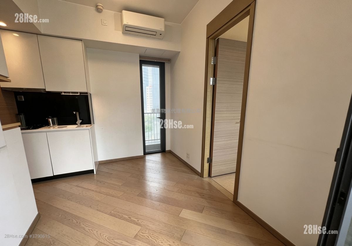 High One Sell 1 Bedroom , 1 Bathroom 316 ft²