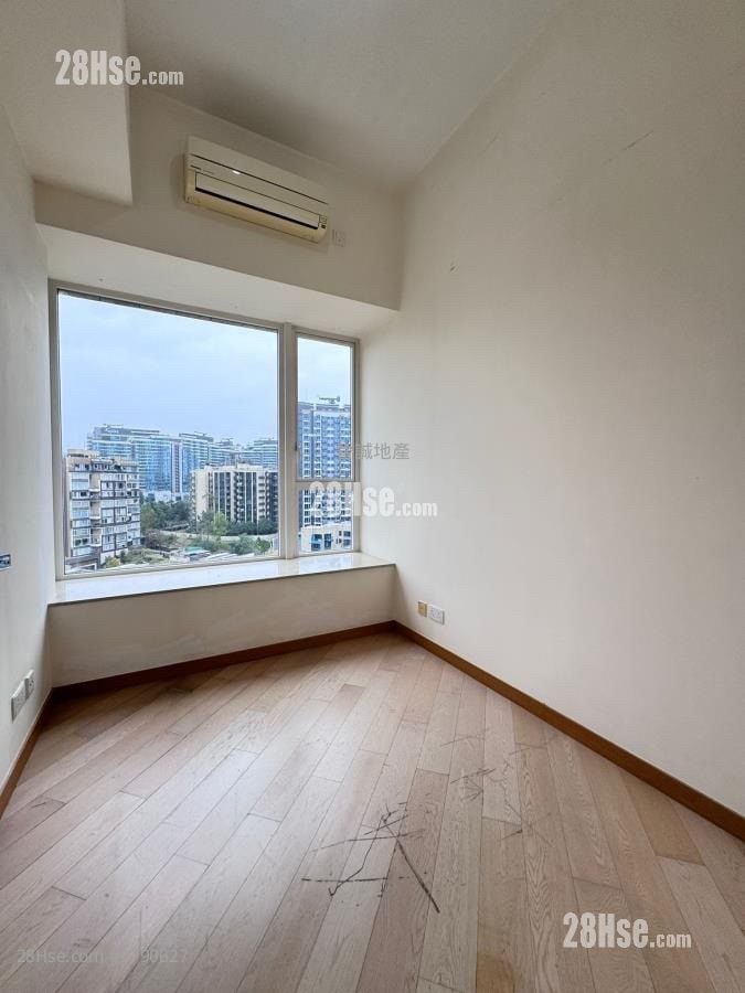 Avignon Rental 5+ Bedrooms , 4 Bathrooms 1,272 ft²