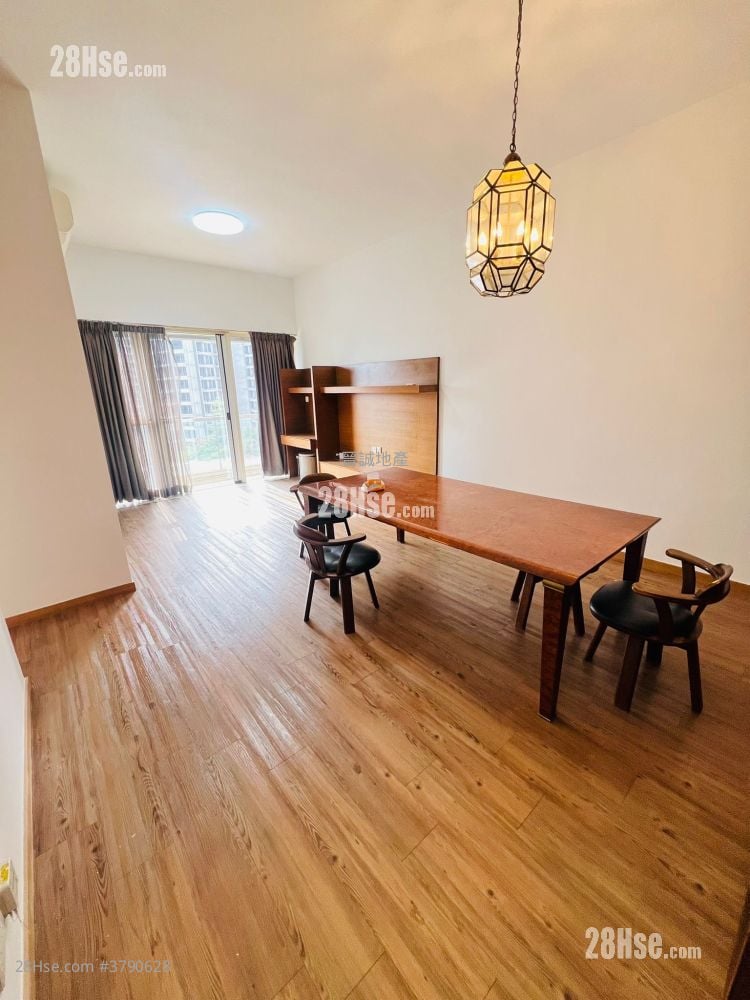 Avignon Rental 3 Bedrooms , 2 Bathrooms 918 ft²