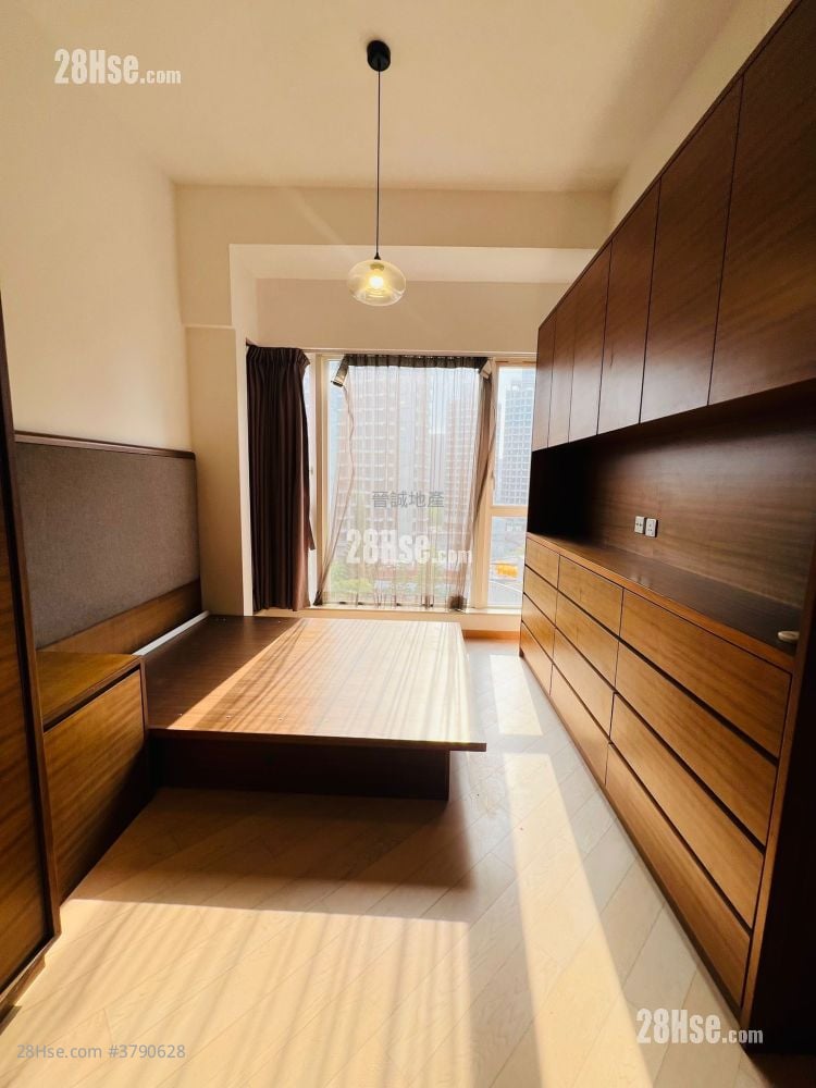 Avignon Rental 3 Bedrooms , 2 Bathrooms 918 ft²