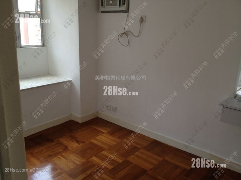 Hilton Plaza Sell Studio , 1 Bathroom 283 ft²