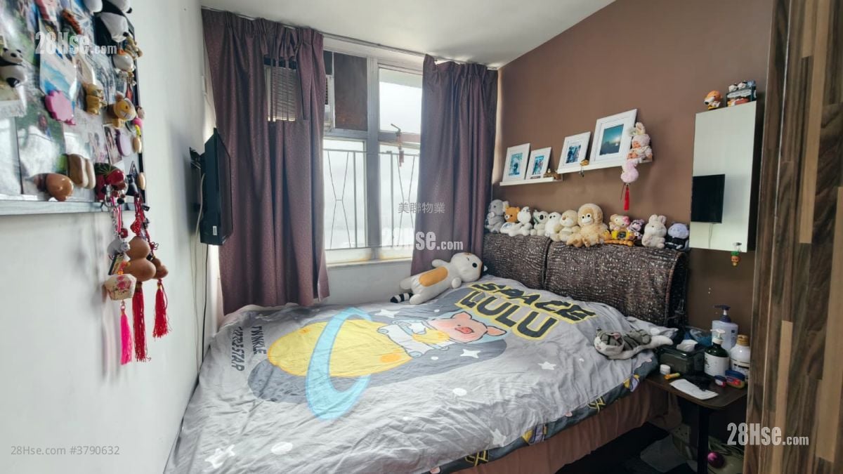 康雅苑 售盘 3 房 , 1 浴室 606 平方尺