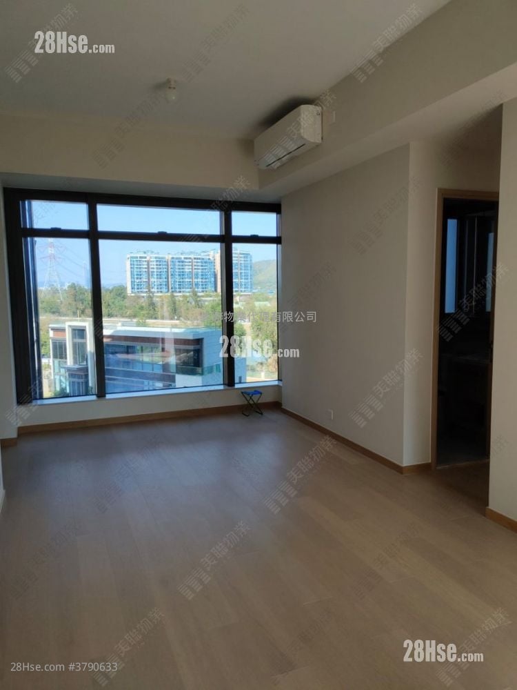 Crescent Green Sell 3 Bedrooms 940 ft²