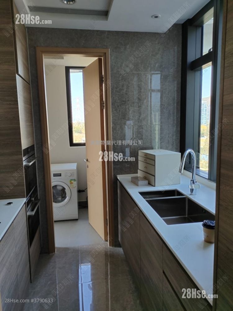 Crescent Green Sell 3 Bedrooms 940 ft²