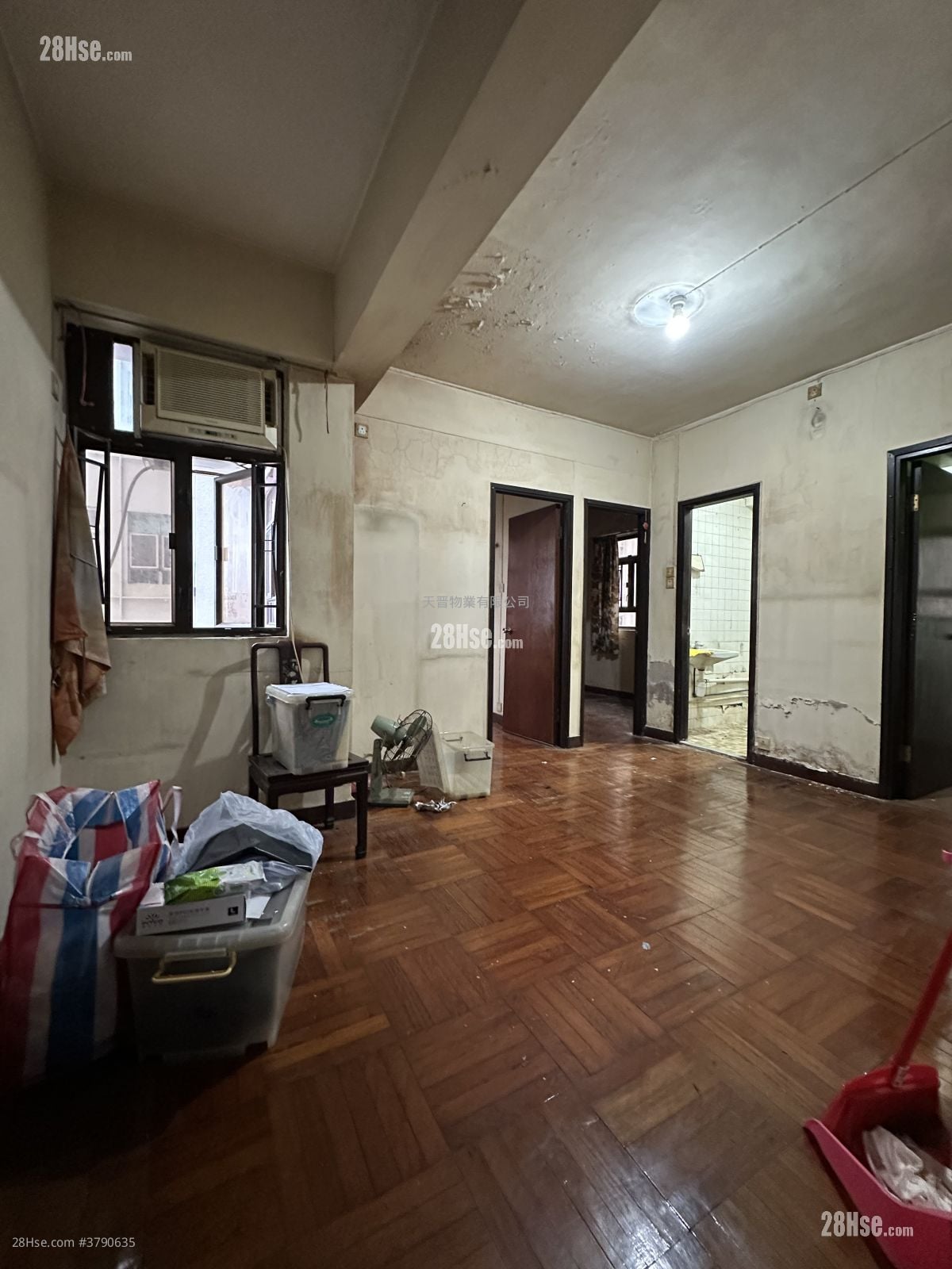 金龙楼 售盘 2 房 , 1 浴室 374 平方尺