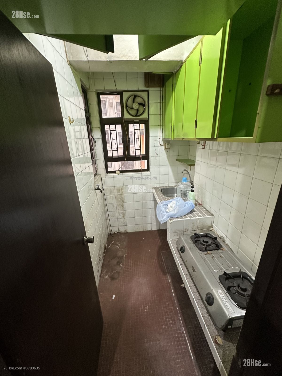 金龙楼 售盘 2 房 , 1 浴室 374 平方尺