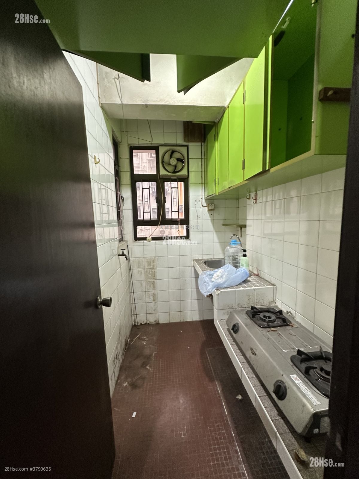 金龙楼 售盘 2 房 , 1 浴室 374 平方尺